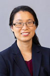 Elizabeth Hwang Headshot