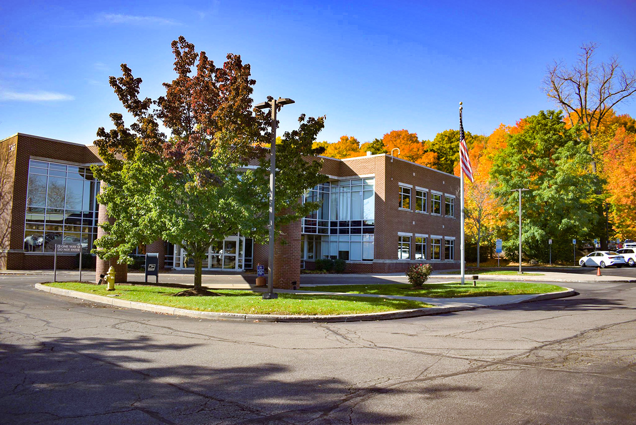 2365 South Cliniton Avenue Exterior